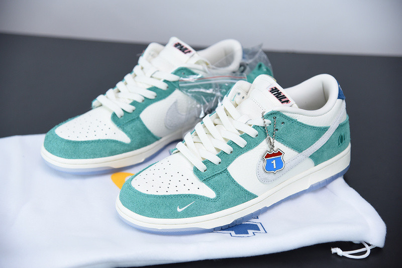 nike sb dunk low kasina neptune green cz6501-101