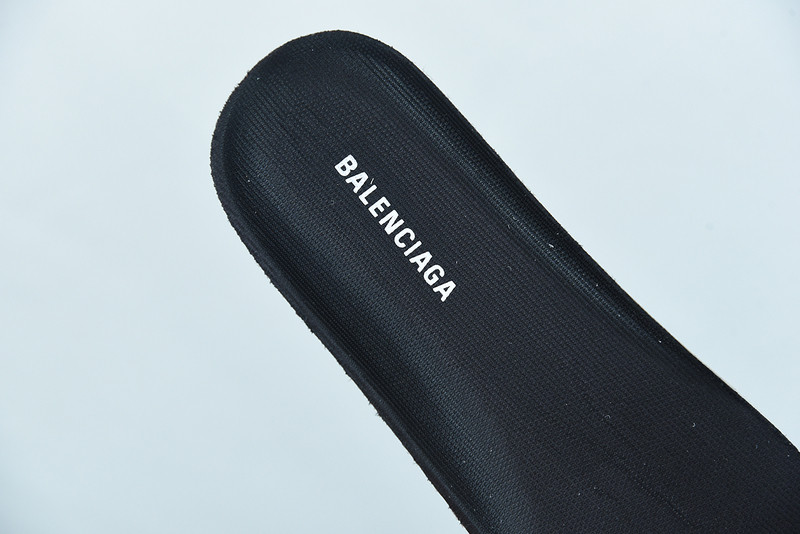 Ba*len*cia*ga runner sneaker