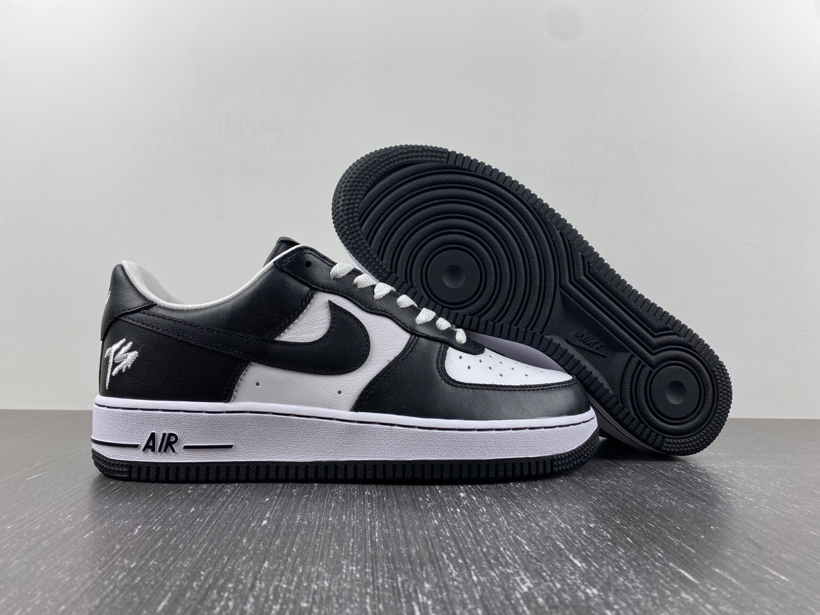 terror squad x nike air force 1 low fj5756-100