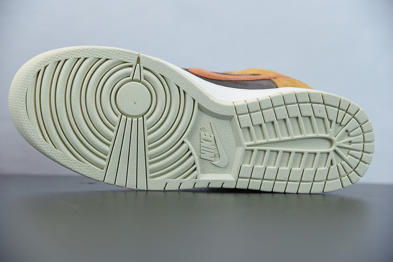 nike dunk high “dark curry” dd1401-200