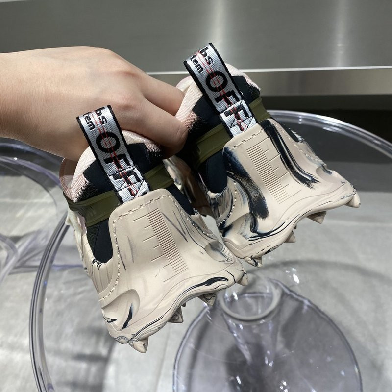 of c/o odsy-1000 sneaker