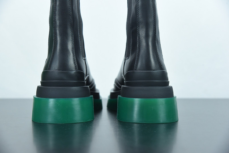 Bo*te*ga ve*ne*ta sneaker