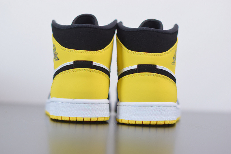 air jordan 1 mid se "yellow toe" 852542-071