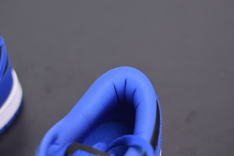 nike sb dunk low ncaa kentucky syracuse university white/blue cu1726-006