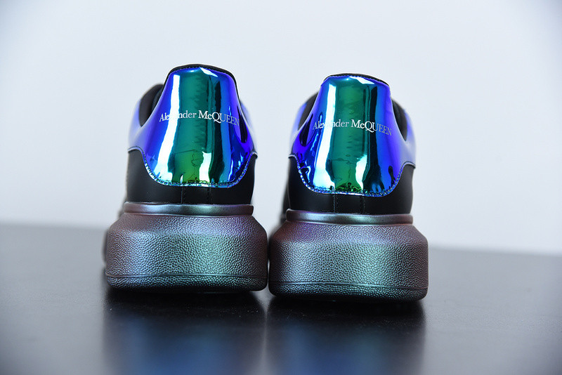 alexer mceen sneakers