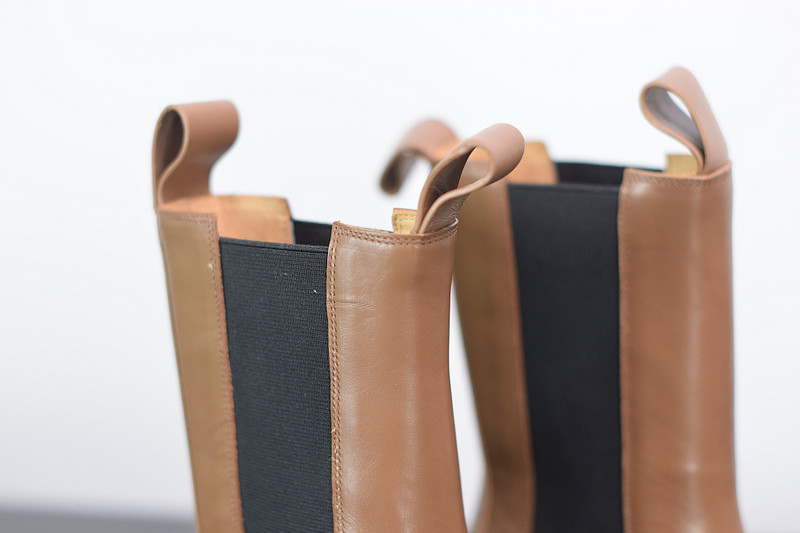 Bo*te*ga ve*ne*ta sneaker