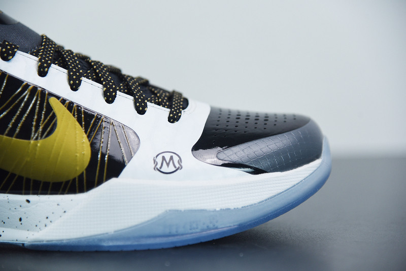 nike kobe v protro black white gold cd0824-127