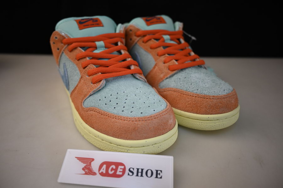 nike sb dunk low orange noise aqua dv5429-800