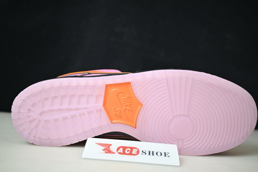 the powerpuff girls x nike sb dunk low “blossom” fd2631-600