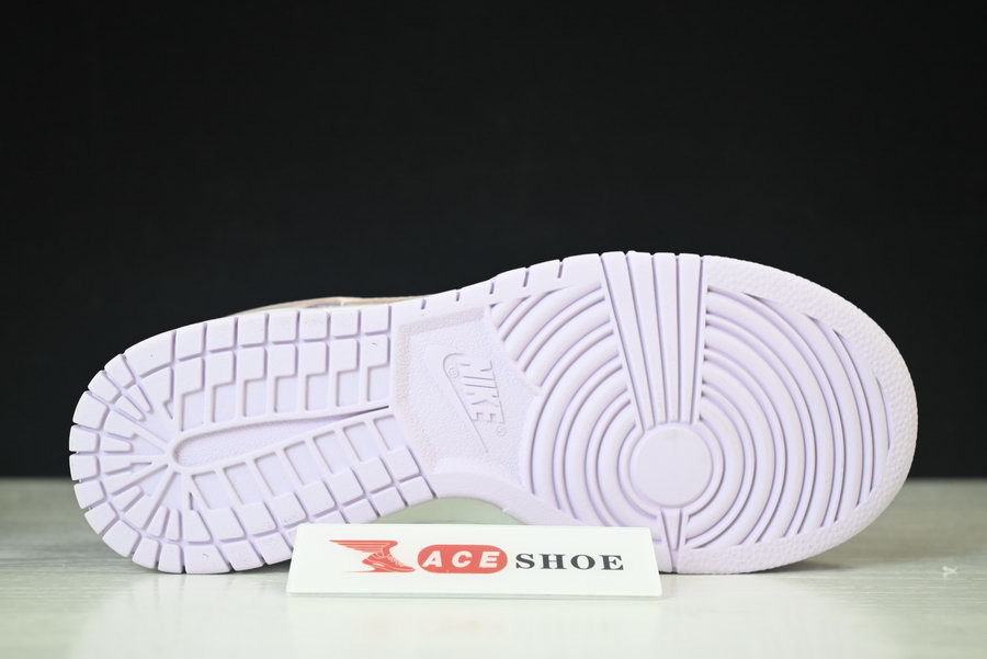 nike dunk low “easter” dd1503-001