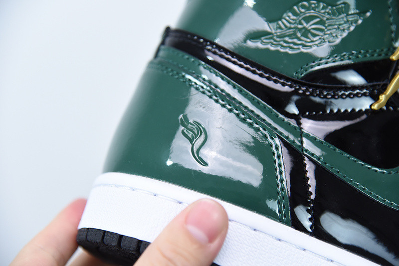 air jordan 1 high og “solefly friends family" av3905-038