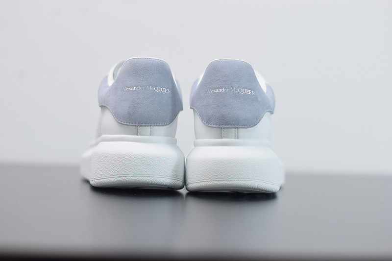 alexer mceen sneakers