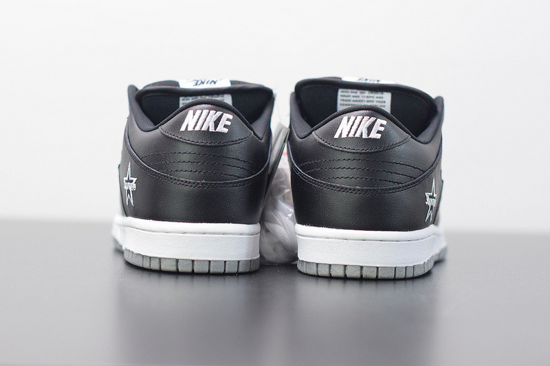 nike sb dunk low S*p*e jewelswh silver ck3480-001