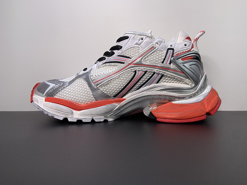 Ba*len*cia*ga runner sneaker