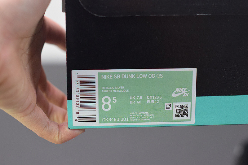 nike sb dunk low S*p*e jewelswh silver ck3480-001