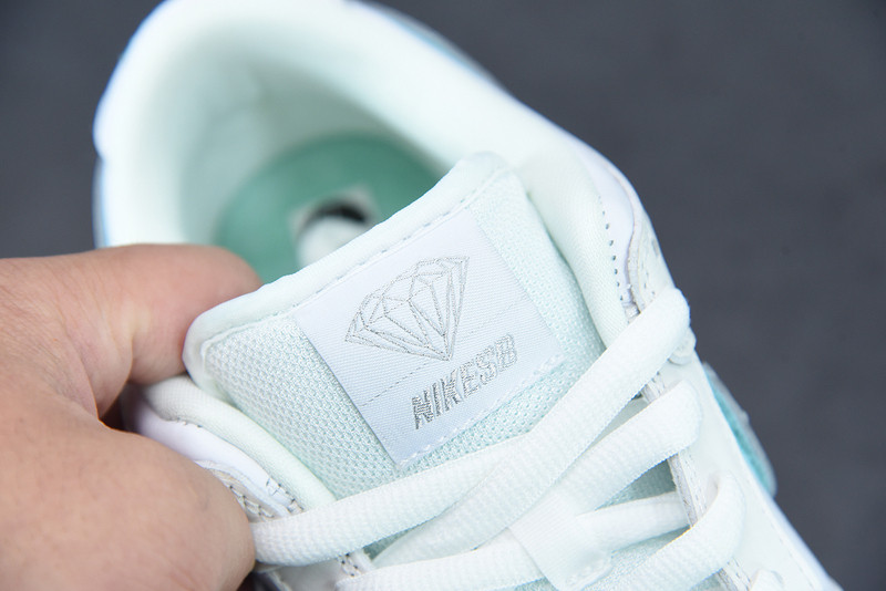 nike sb dunk low diamond S*pply co white diamond bv1310-100