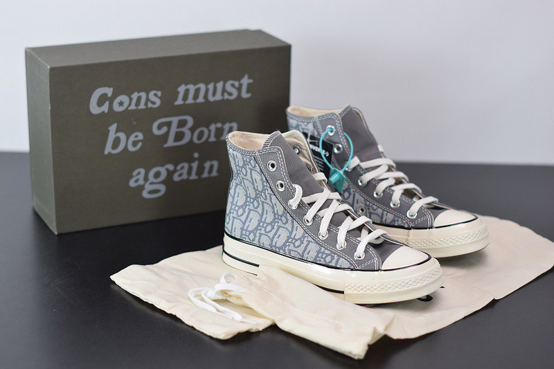 dio* x converse sneaker