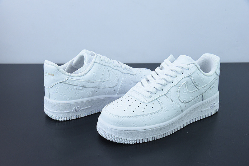 lvt x nike air force1