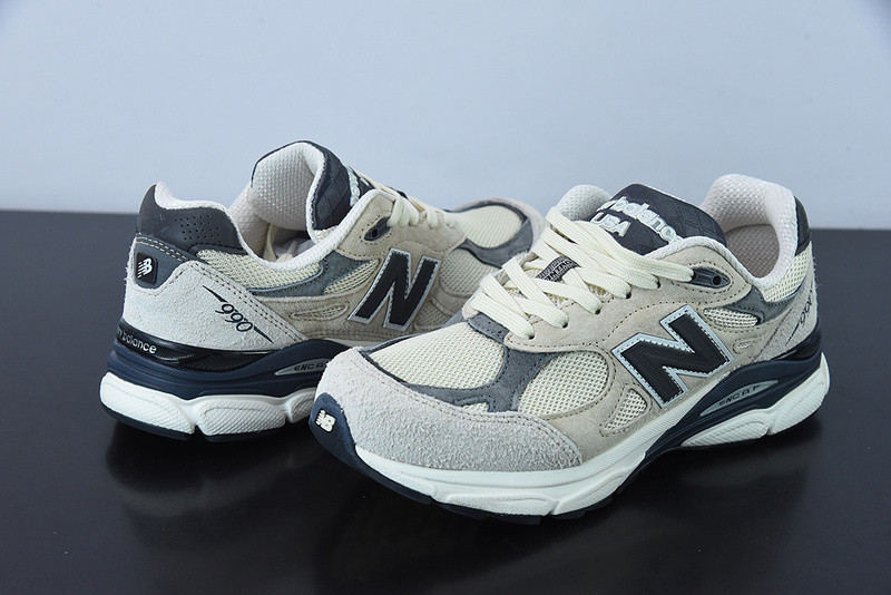 new balance sneaker