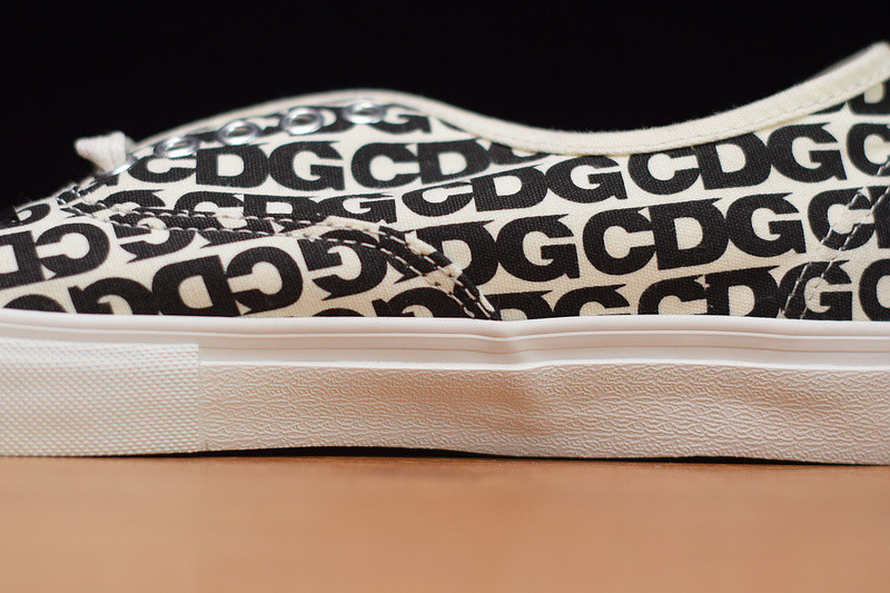 comme des garcons x authentic 