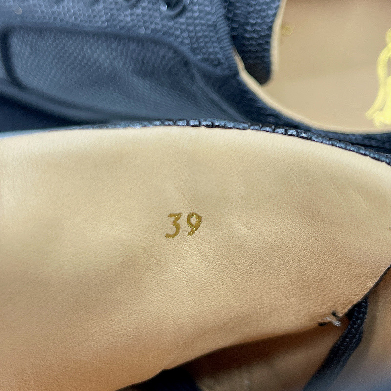 chian louin low top sneaker