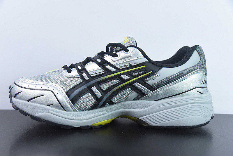 As*ic*s tiger gel-1090