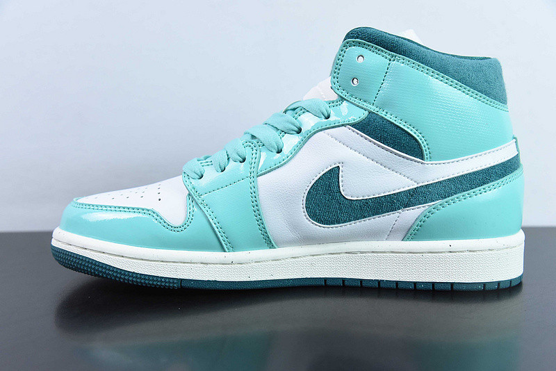 air jordan 1 mid chenille "bleached turquoise" dz3745‑300
