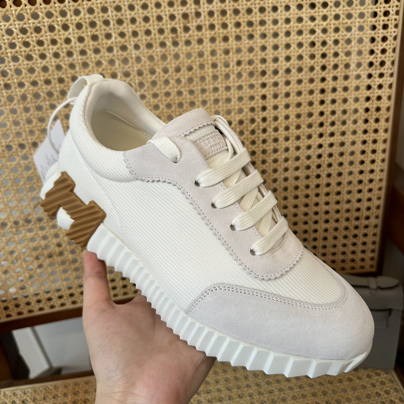 H**mes sneaker