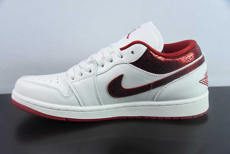 Air Jordan 1 Low SE WMNS Sail / Varsity Red HJ9338-106