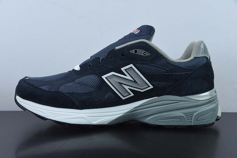 new balance sneaker