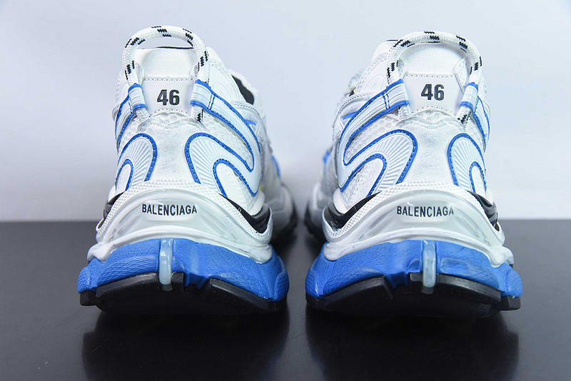 Ba*len*cia*ga runner sneaker