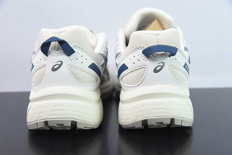 As*ic*s gel-venturem