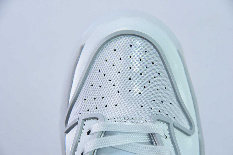 RTFKT × Nike Dunk Genesis "Ghost" HQ3034-001