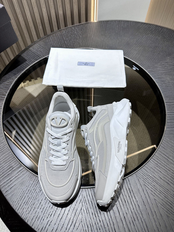 valentino sneaker