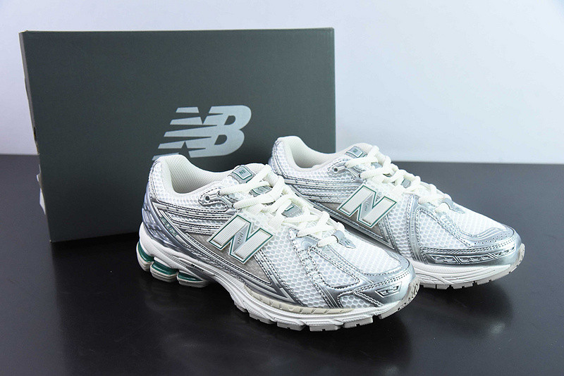 new balance sneaker