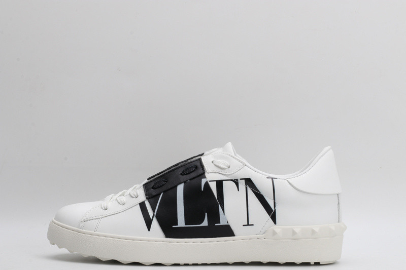 valentino garavani sneaker