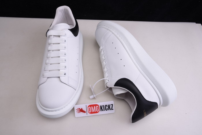 alexer mceen sneakers